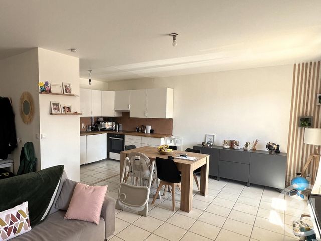 Appartement F3 à vendre - 3 pièces - 61 m2 - La Mole - 83 - PROVENCE-ALPES-COTE-D-AZUR