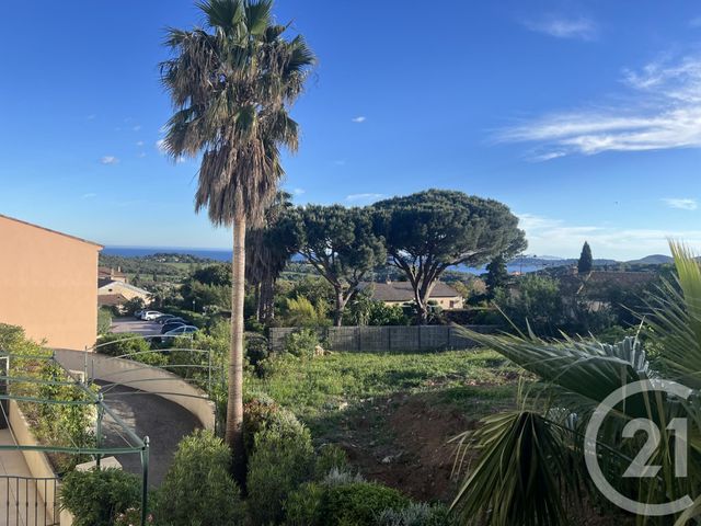 Appartement F4 à vendre - 4 pièces - 83 m2 - La Croix Valmer - 83 - PROVENCE-ALPES-COTE-D-AZUR